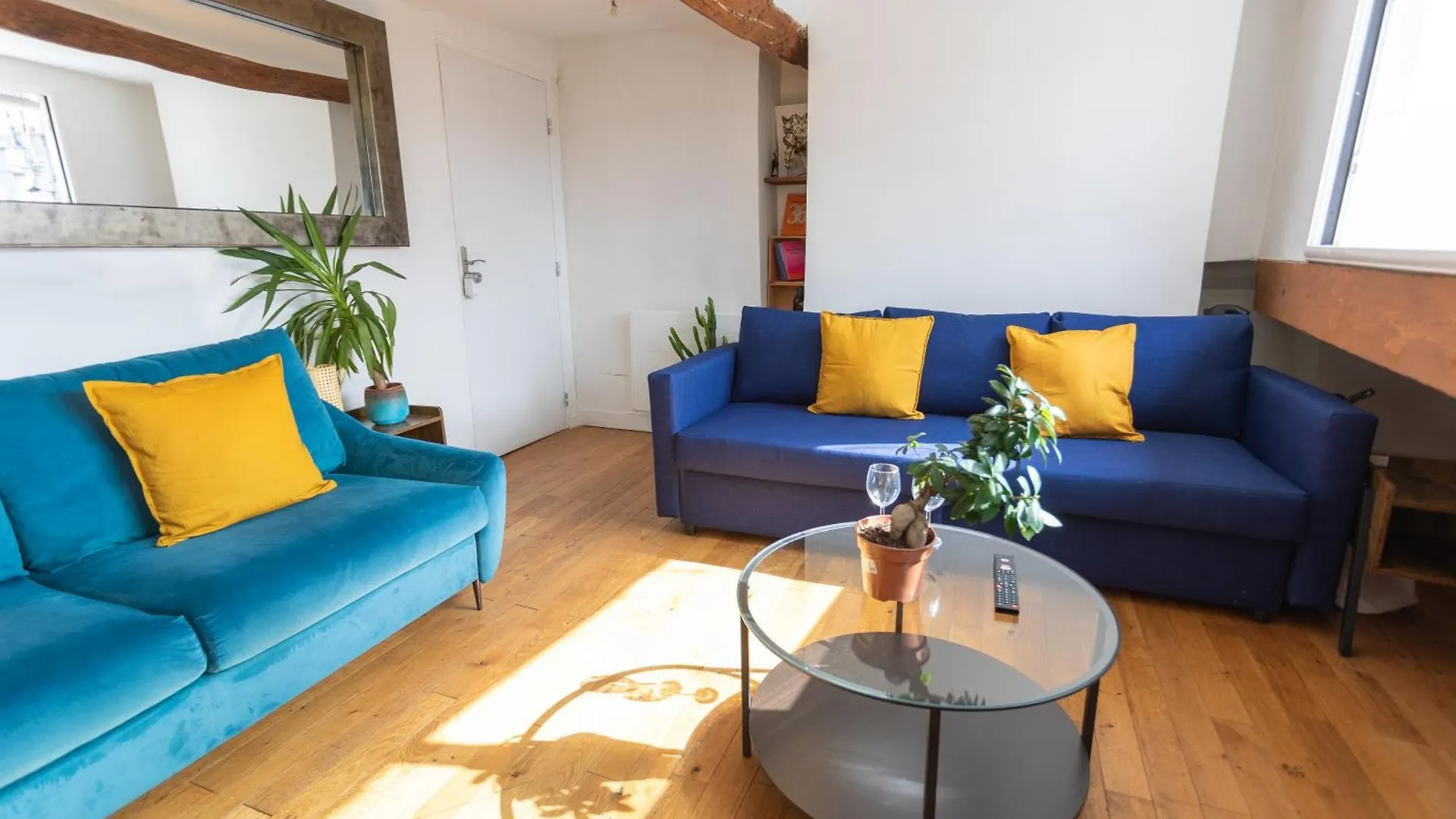Apartment Moderne Artistique Sur Les Toits De Vue Sur Notre-dame Et La Seine *